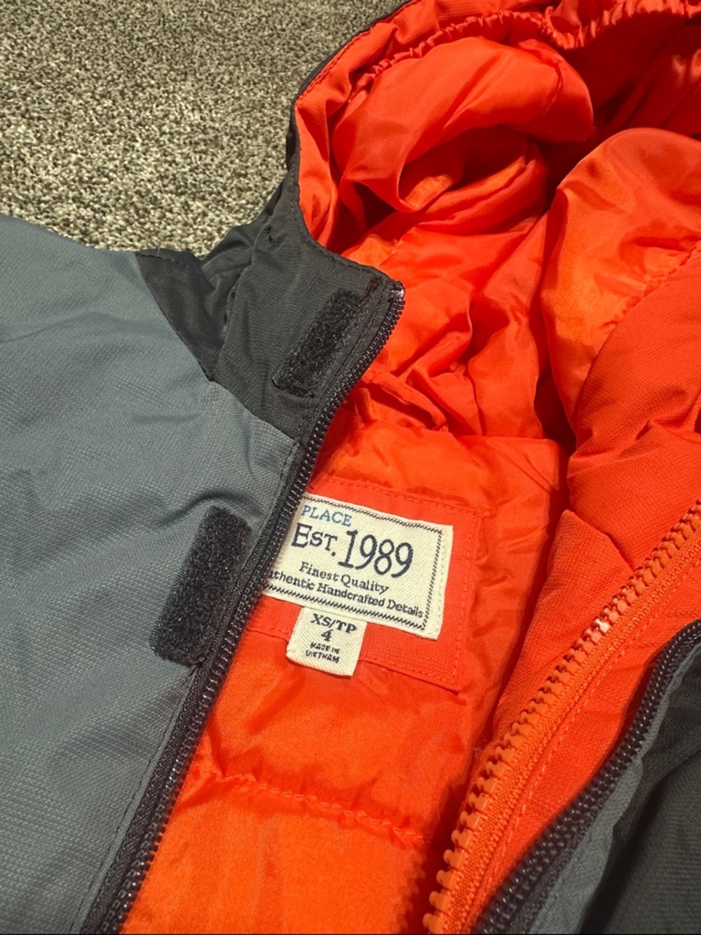 Children’s place snow jacket XS 4 winter hooded - Picture 5 of 8